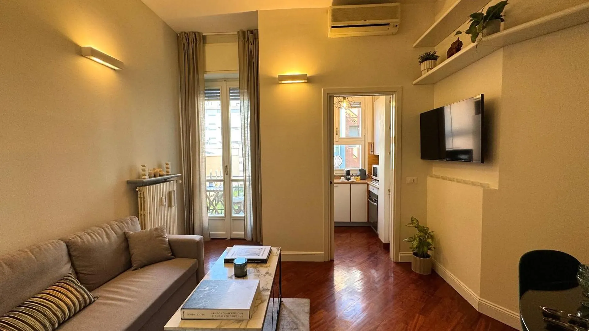 Urban Jungle 4 - Darsena Apartment Milan